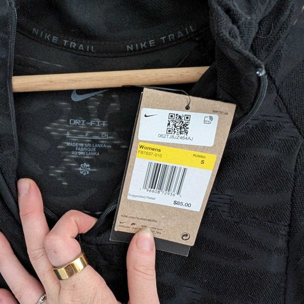 NWT Nike Trail Mid Layer Shirt - Picture 10 of 11